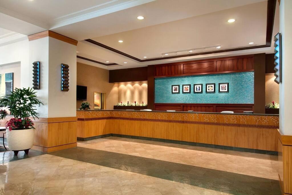 Ilikai Hotel Condo With Kitchen And Ocean View Honolulu Kültér fotó